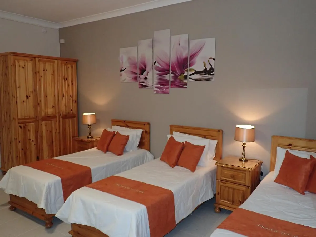 Duncan Guesthouse Marsaxlokk 3*,